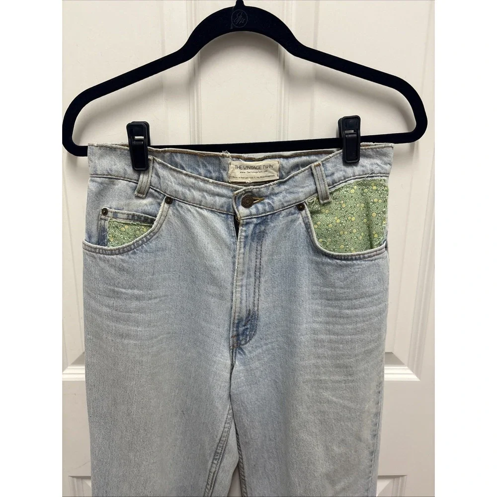 Vintage 90s Levis 550 Orange Tab Light‎ Wash Relaxed Fit Denim Jeans Size 30